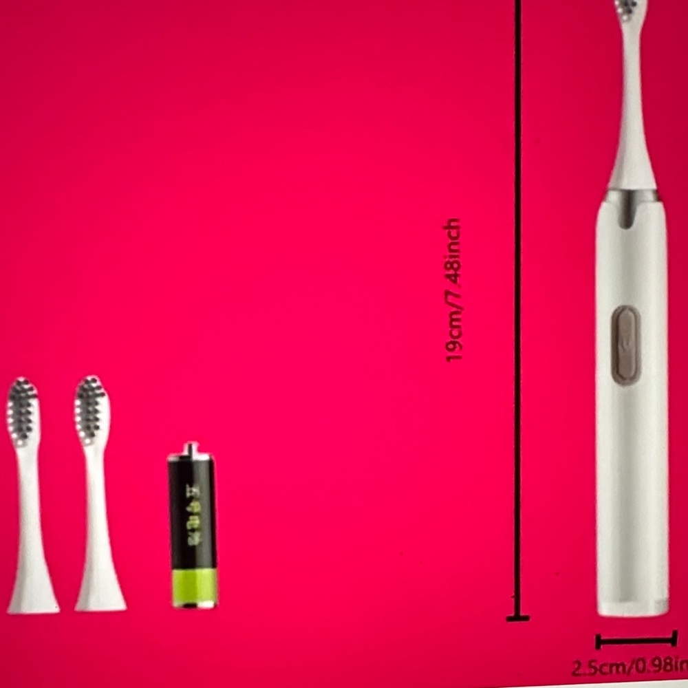 Sold out ! White Electric Toothbrush with Replaceable Head. New in box - Picture 3 of 5